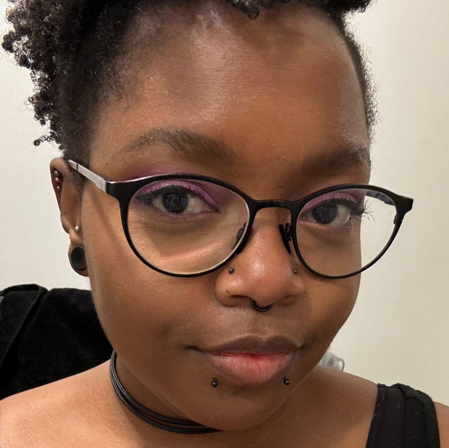 Tendai headshot