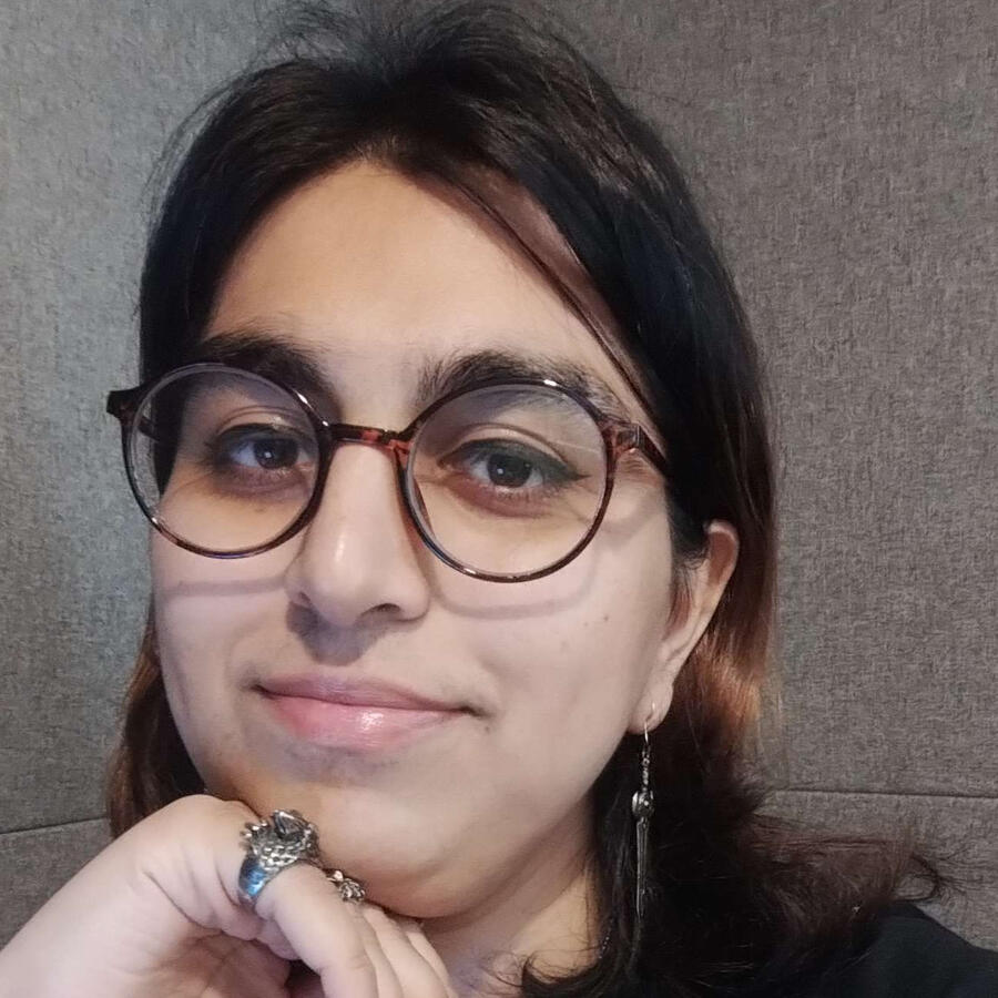 Asis headshot