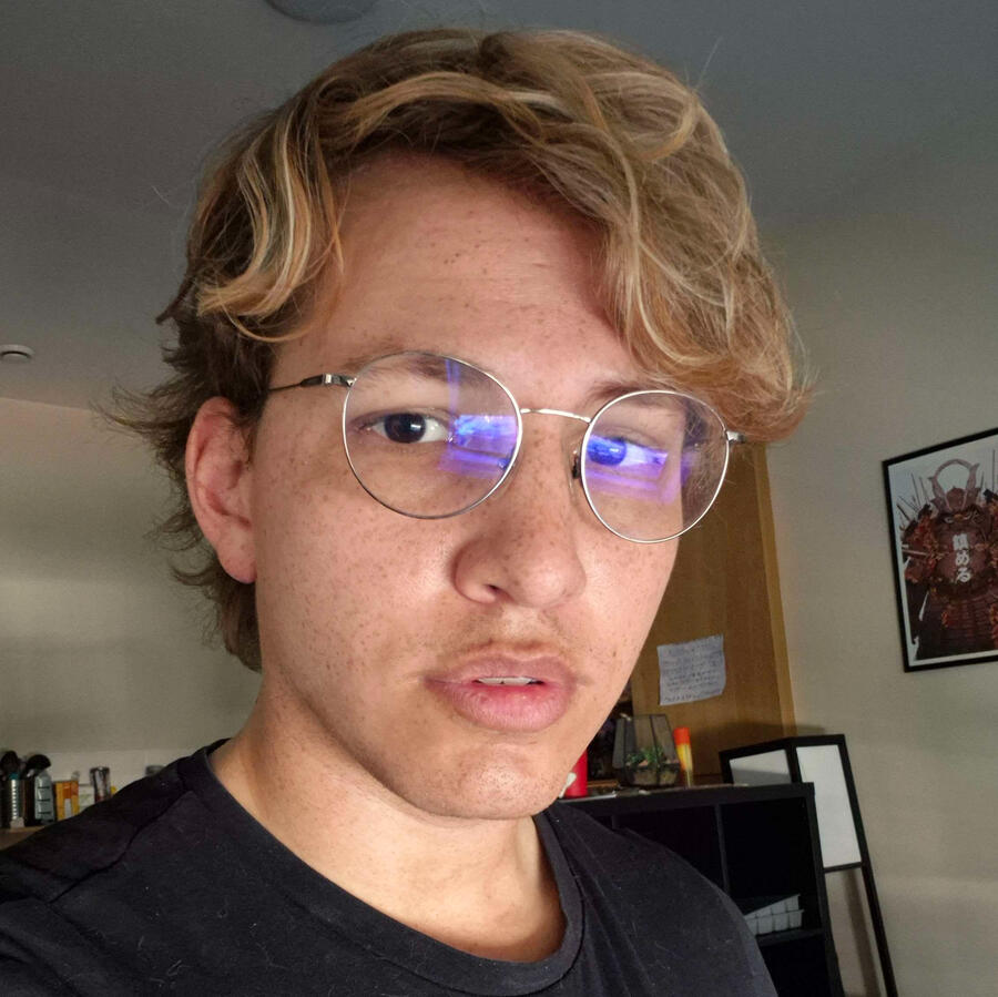 Ruben Headshot
