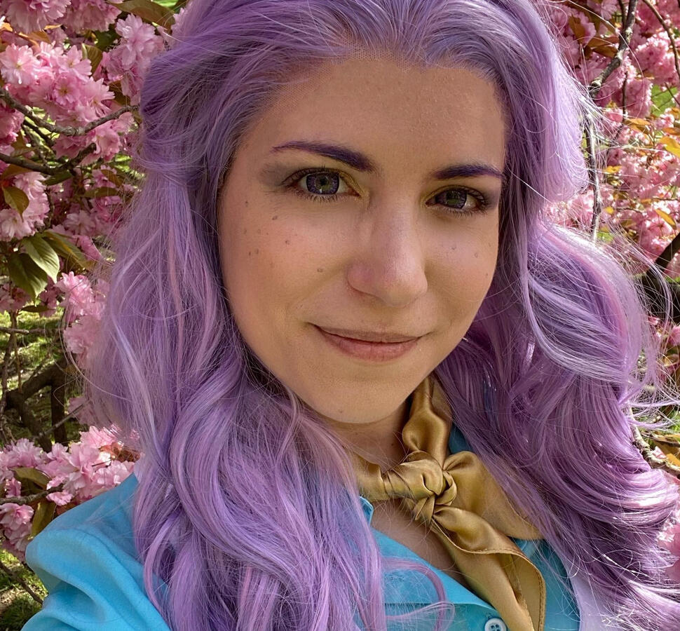 Hailey Headshot