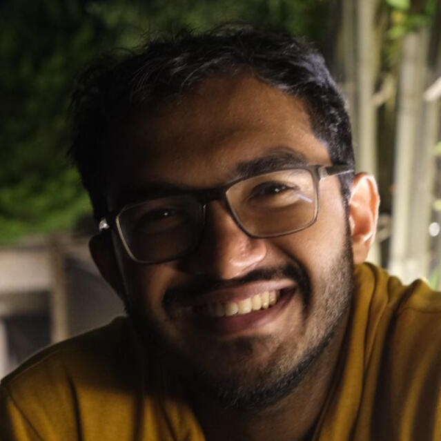 Vishnu Headshot